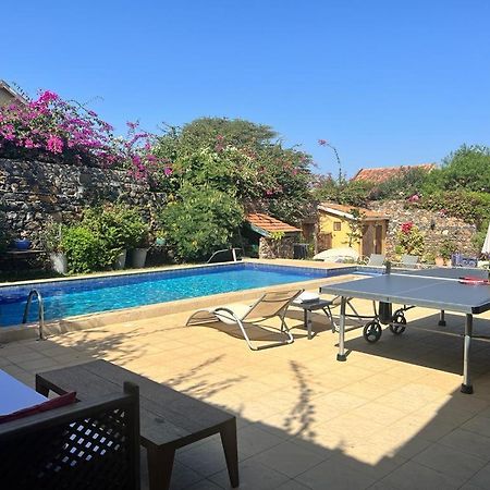 Villa Charles - Ile De Gorée エクステリア 写真
