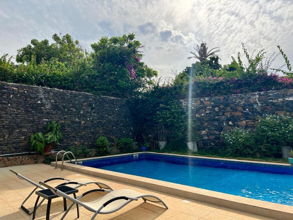 Villa Charles - Ile De Gorée エクステリア 写真